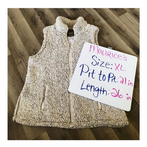 MAURICES Grey Soft Sherpa Fuzzy Vest - Picture 5 of 5